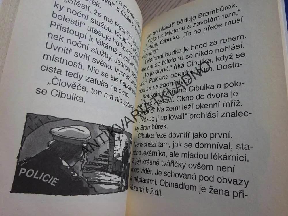 DETEKTIV KLUBKO, PŘÍPAD ČERNÉHO DUCHA, SCHEFF, **an