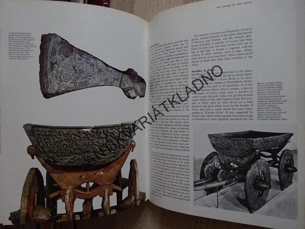 SCANDINAVIAN MYTHOLOGY, H. R. ELLIS DAVIDSON, **an