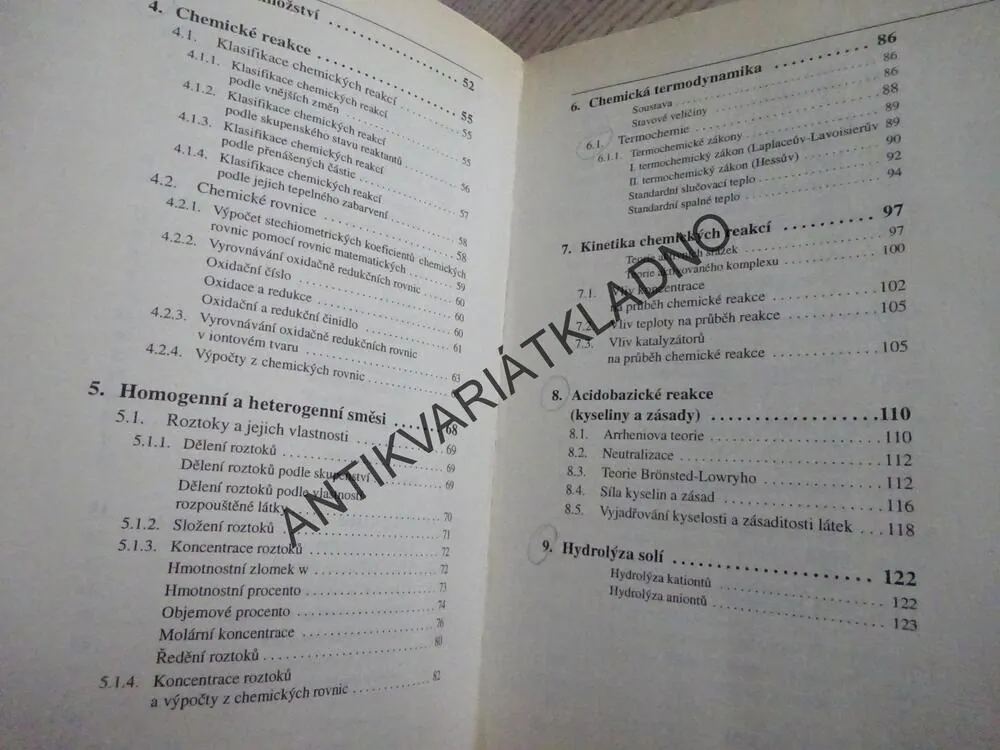 CHEMIE PRO ČTYŘLETÁ GYMNÁZIA, ALEŠ MAREČEK, JAROSLAV HONZA, 1. DÍL