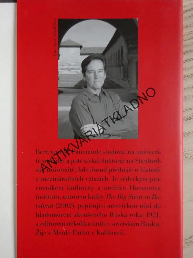 TROCKIJ, PÁD REVOLUCIONÁŘE, BERTRAND M. PATENAUDE, **an