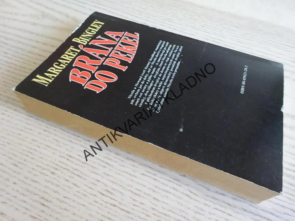 BRÁNA DO PEKEL, MARGARET BINGLEY, **an