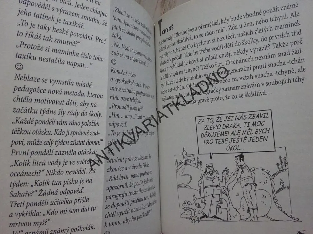 PIKANTNĚ NAUČNÝ VTIPNÍK, **an