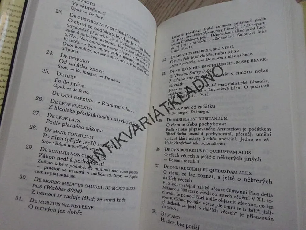 MOUDROST VĚKŮ, LEXIKON LATINSKÝCH VÝROKŮ, PŘÍSLOVÍ A RČENÍ, **an