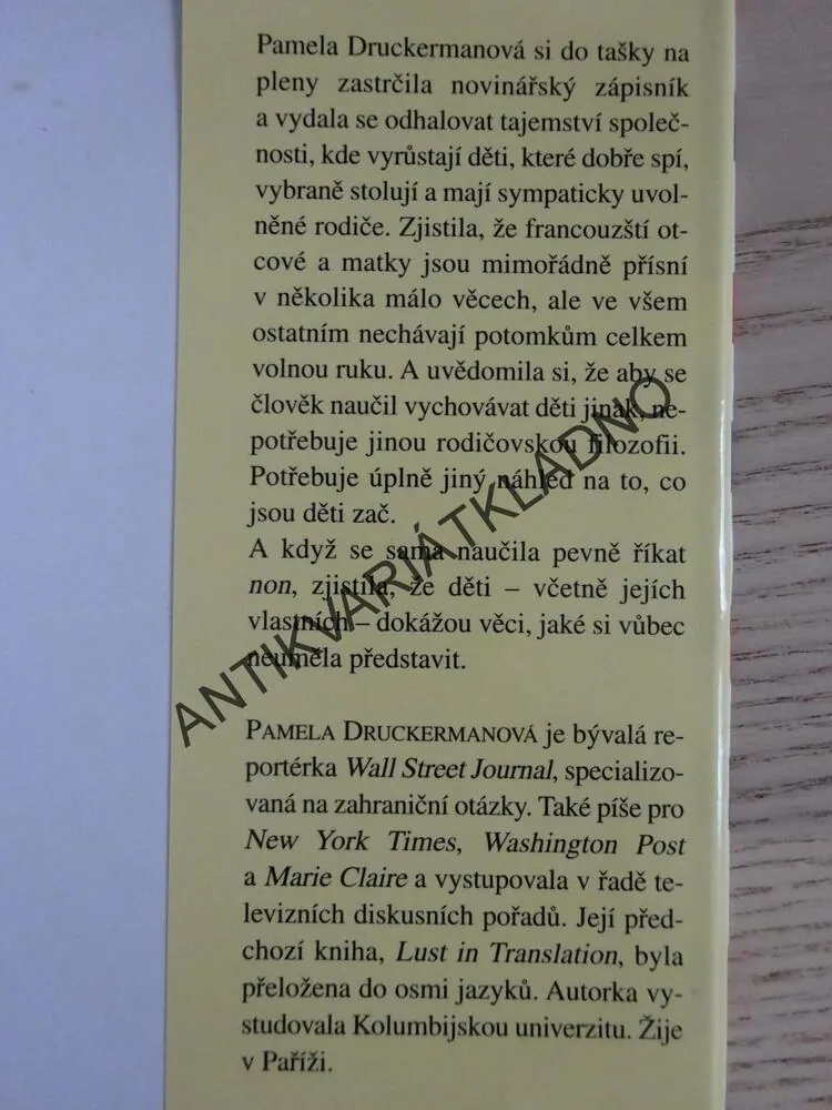 A DOST!, PAMELA DRUCKERMANOVÁ, **an