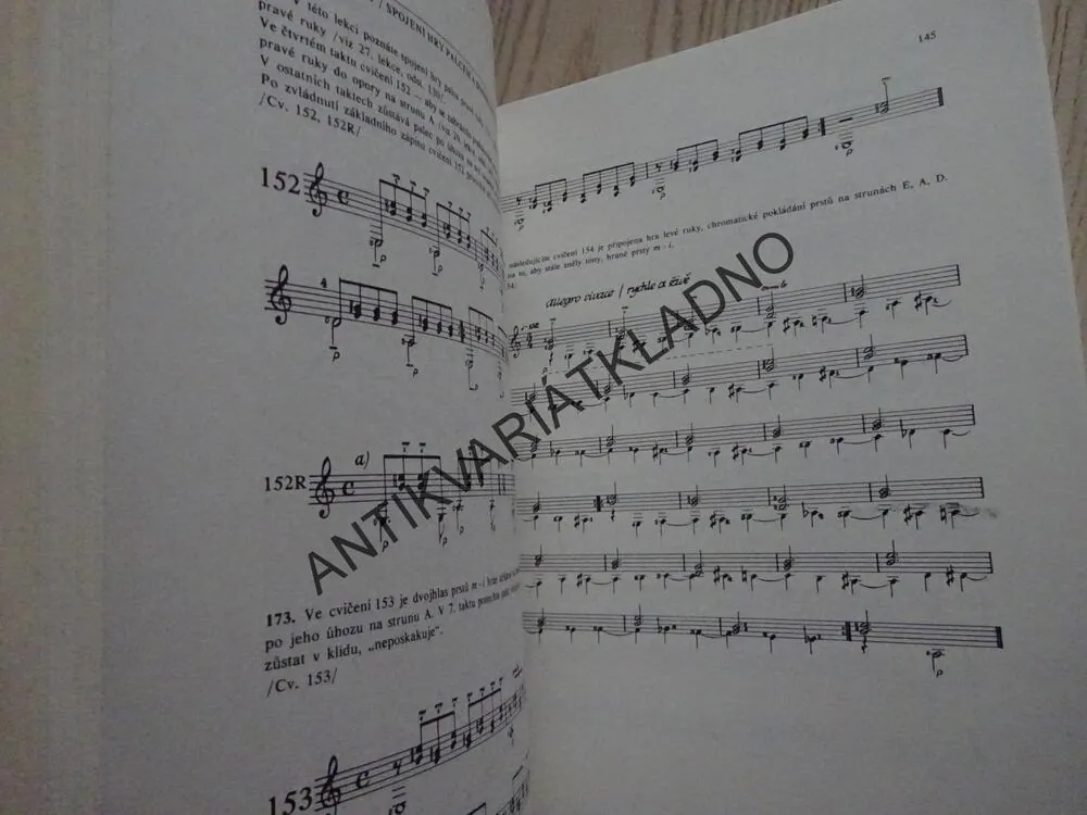 HRA NA KYTARU, 1. DÍL, JIŘÍ NEČEKAL, PETR MANDEL, **an