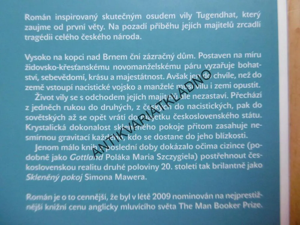 SKLENĚNÝ POKOJ, SIMON MAWER, **an