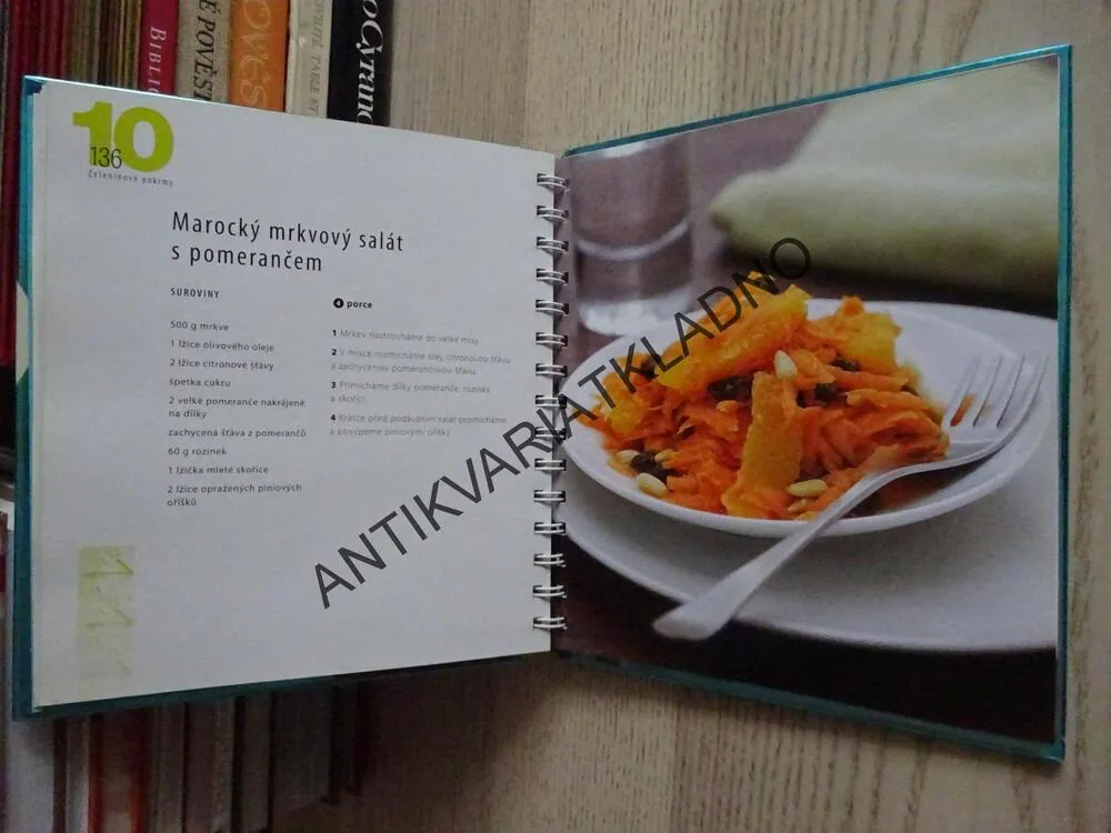 JEN 10 MINUT, 77 RYCHLÝCH RECEPTŮ, **an