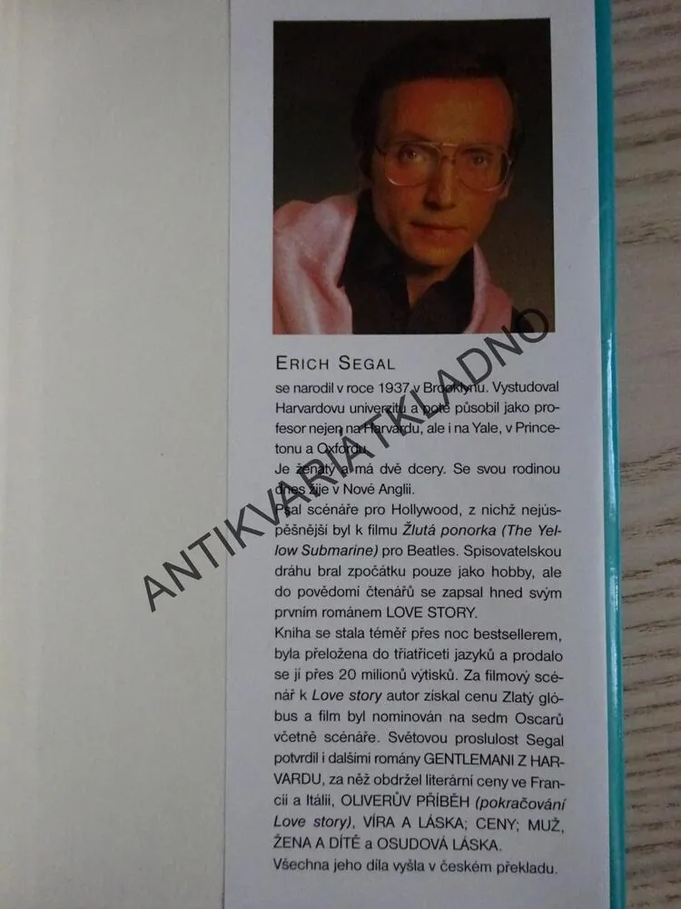 DOKTOŘI, ERICH SEGAL, **an