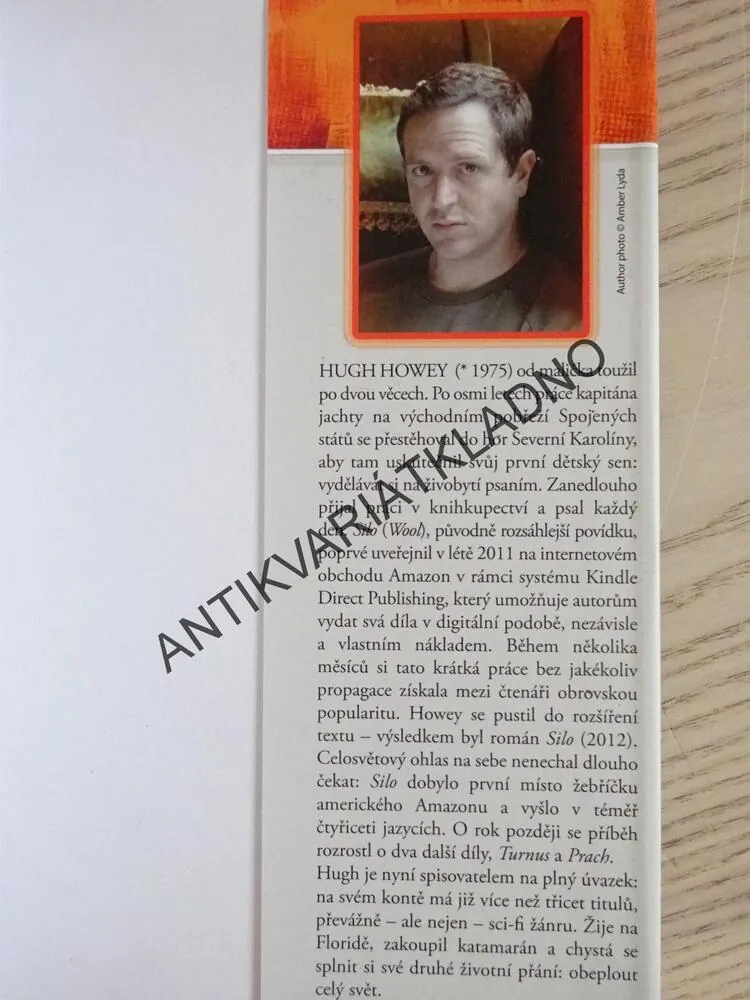 SILO, HUGH HOWEY, **an