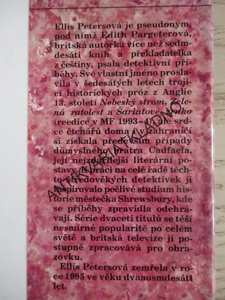 SVATOPETRSKÝ JARMARK, ELLIS PETERSOVÁ, **an