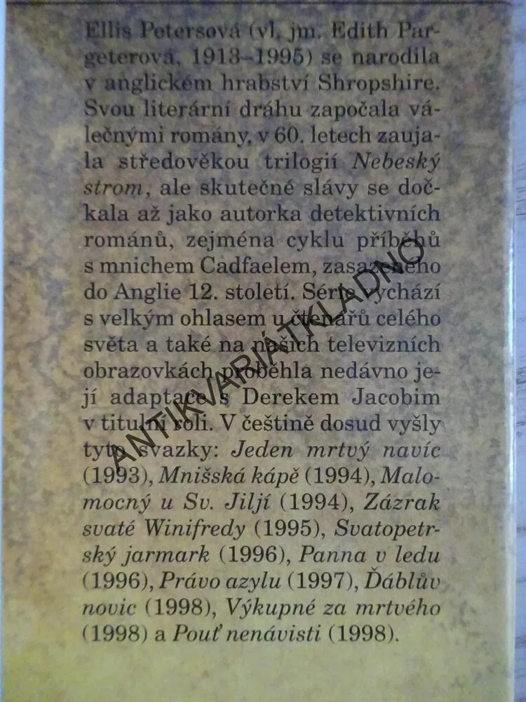 VELIKÉ TAJEMSTVÍ, ELLIS PETERSOVÁ, **an