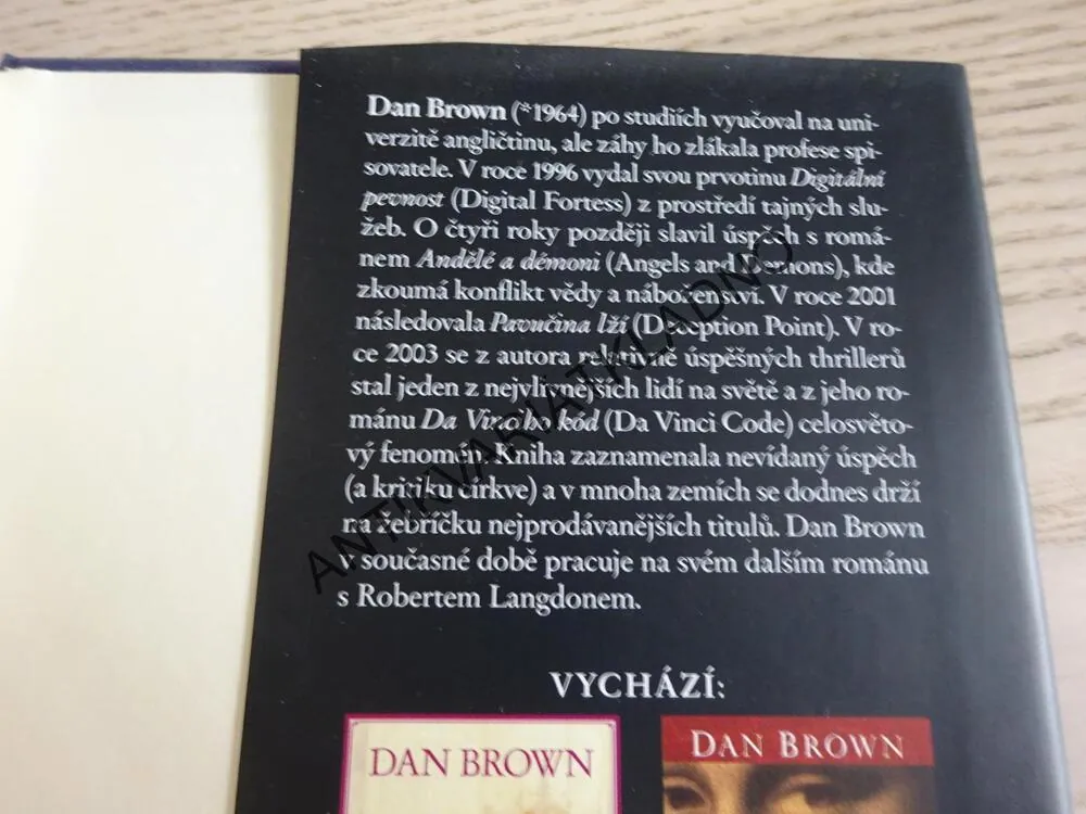 ANDĚLÉ A DÉMONI, DAN BROWN, **an