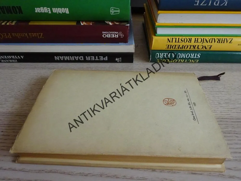 U STOLU, FRANTIŠEK HRUBÍN, **an