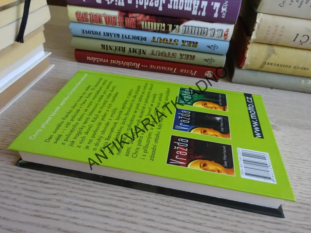 VRAŽDA NA DEN SV. PATRIKA, PŘÍPAD BÝVALÉ JEPTIŠKY, LEE HARRISOVÁ, **an