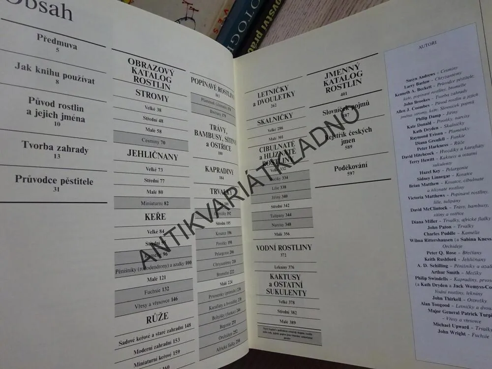 VELKÁ ENCYKLOPEDIE KVĚTINA OKRASNÝCH ROSTLIN, CHRISTOPHER BRICKELL A KOLEKTIV, **an