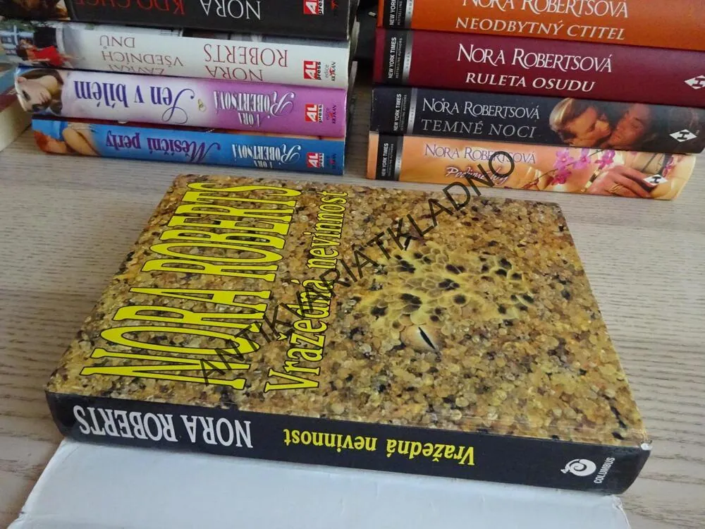 VRAŽEDNÁ NEVINNOST, NORA ROBERTS, **an
