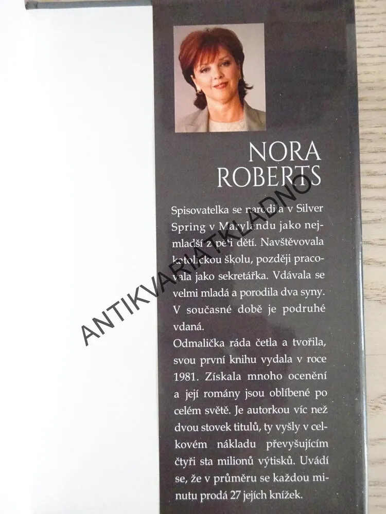 KDO CHCE VÍC, NORA ROBERTS, **an