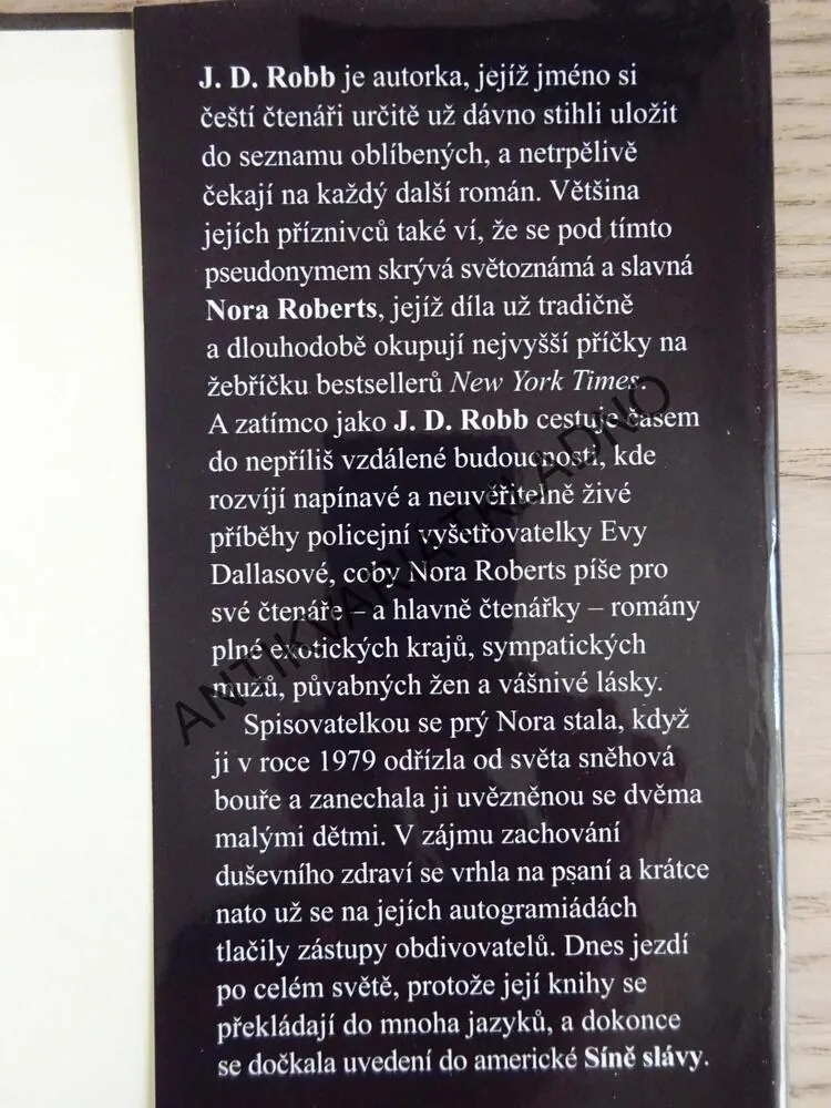 SMRTÍCÍ IMITACE, J.D ROBB, NORA ROBERTS, **an