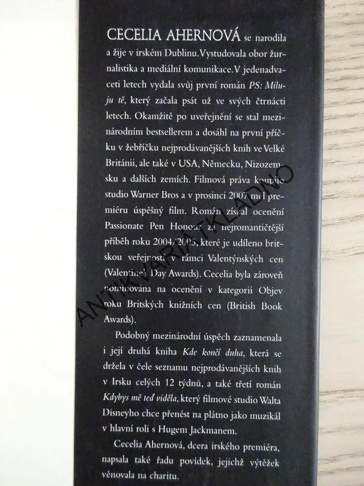 CESTA ZE ZTRACENA, CECELLA AHERNOVÁ, **an
