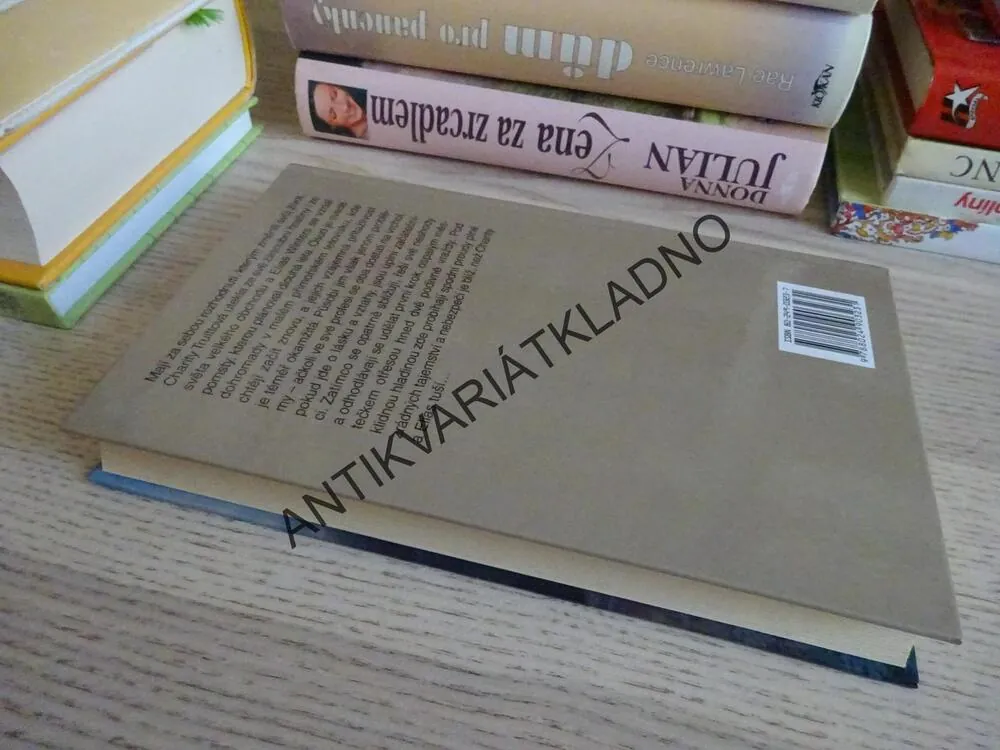 DOTYKY LÁSKY, JAYNE ANN KRENTZOVÁ, **an