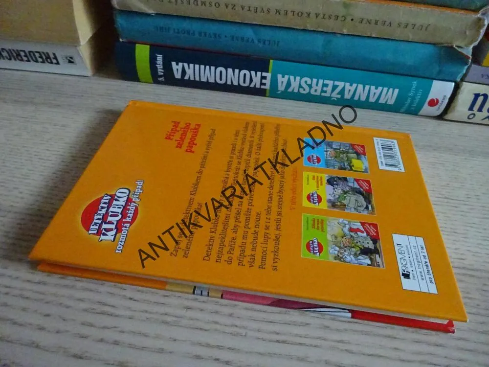 DETEKTIV KLUBKO, PŘÍPAD ZELENÉHO PAPOUŠKA, SCHEFF, **an