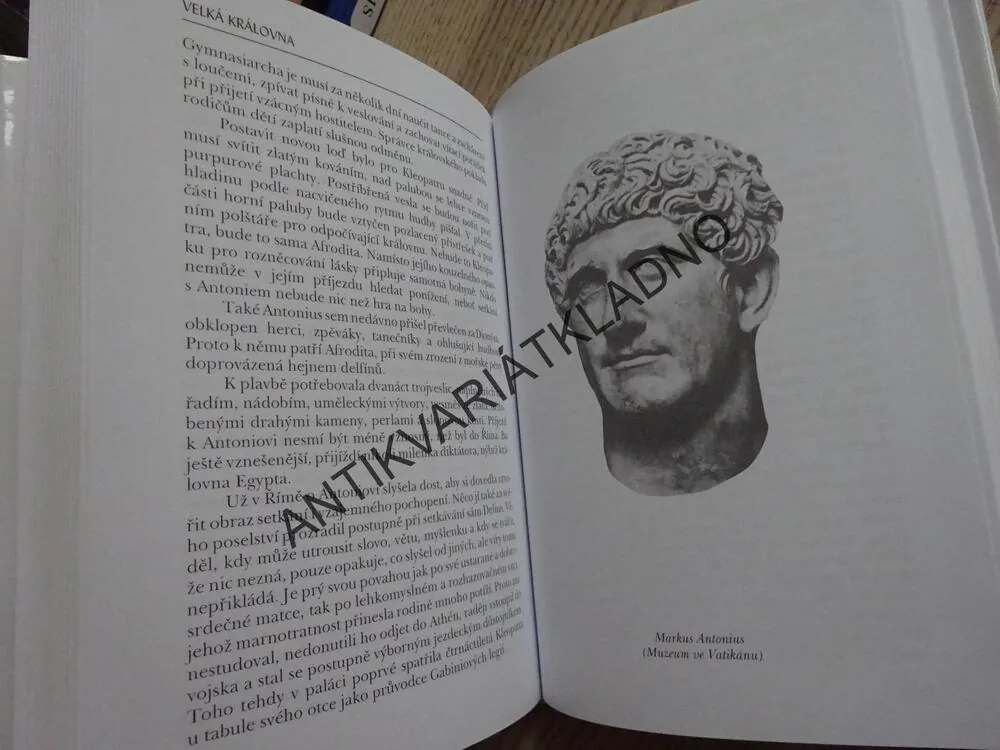 VELKÁ KRÁLOVNA KLEOPATRA, VLASTA BRTNÍKOVÁ, **an