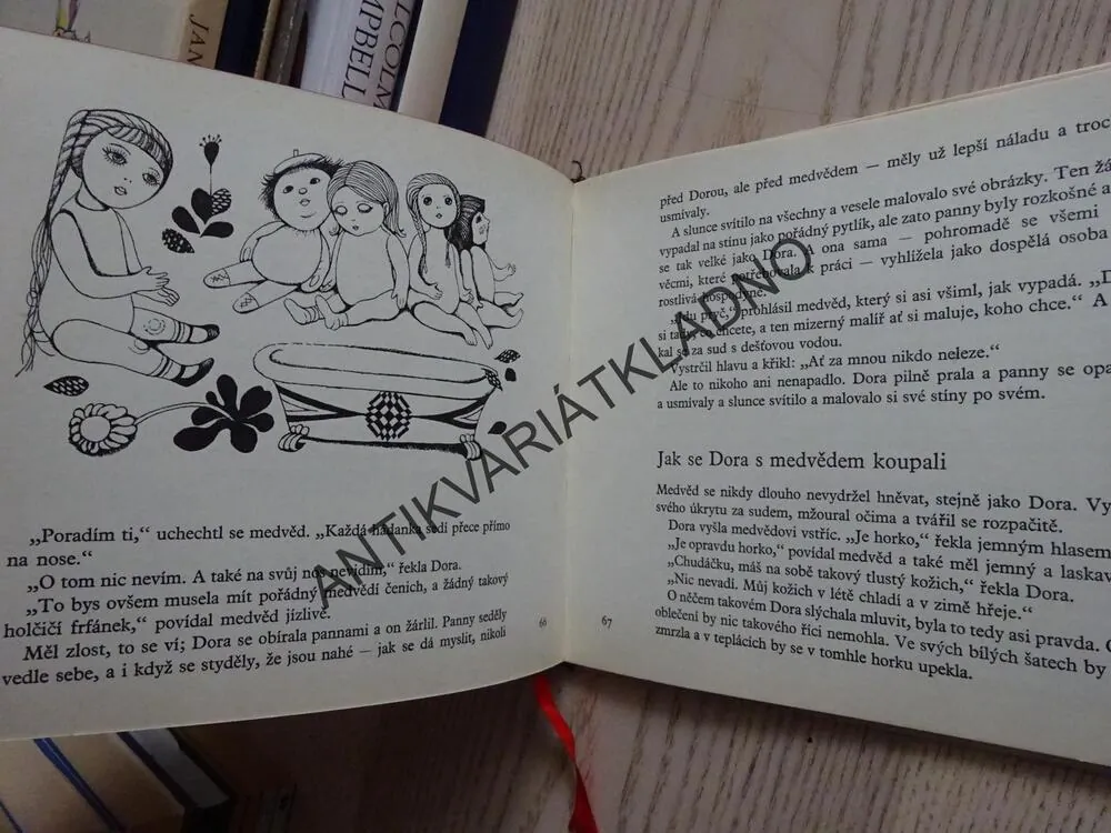 DORA A MEDVĚD, HELENA ŠMAHELOVÁ, **an