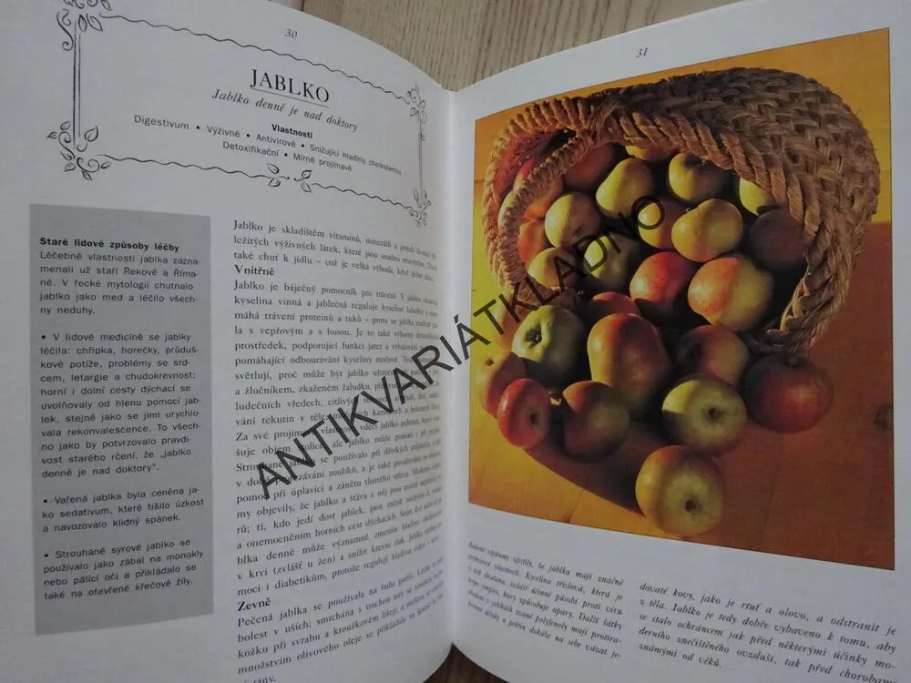 RADY BABKY KOŘENÁŘKY, ANNE MCINTYRE, **an