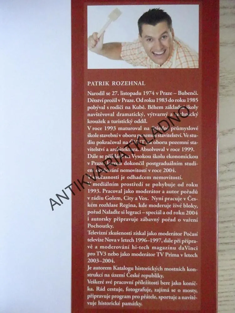 POCHOUTKY, PATRIK ROZEHNAL, NAĎA KONVALINKOVÁ, **an