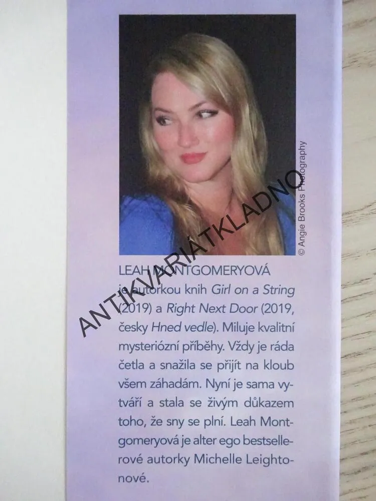 HNED VEDLE, LEAH MONTGOMERYOVÁ, **an
