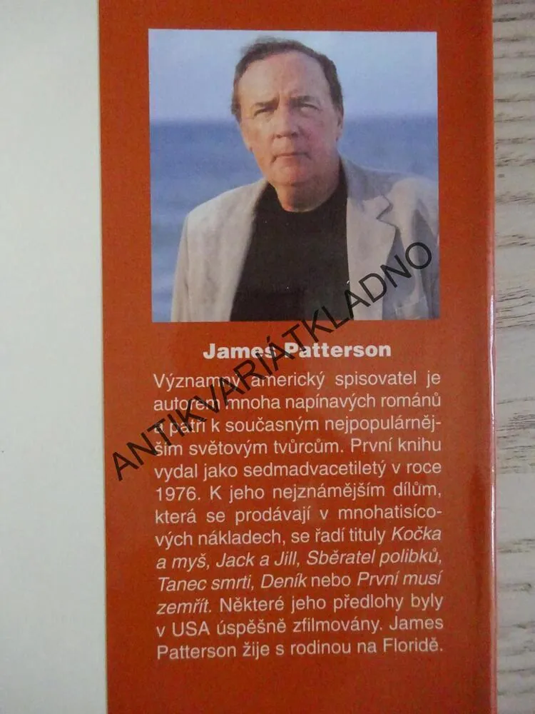 SPIRÁLA ZLOČINU, JAMES PATTERSON, **an