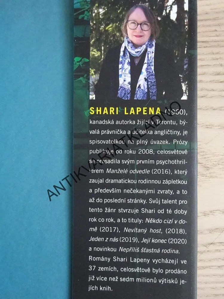 NEPŘÍLIŠ ŠŤASTNÁ RODINA, SHARI LAPENA, **an