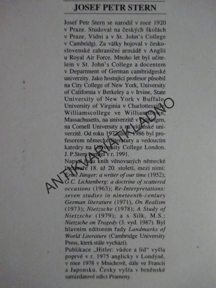 HITLER, VŮDCE A LID, J. P. STERN, **an