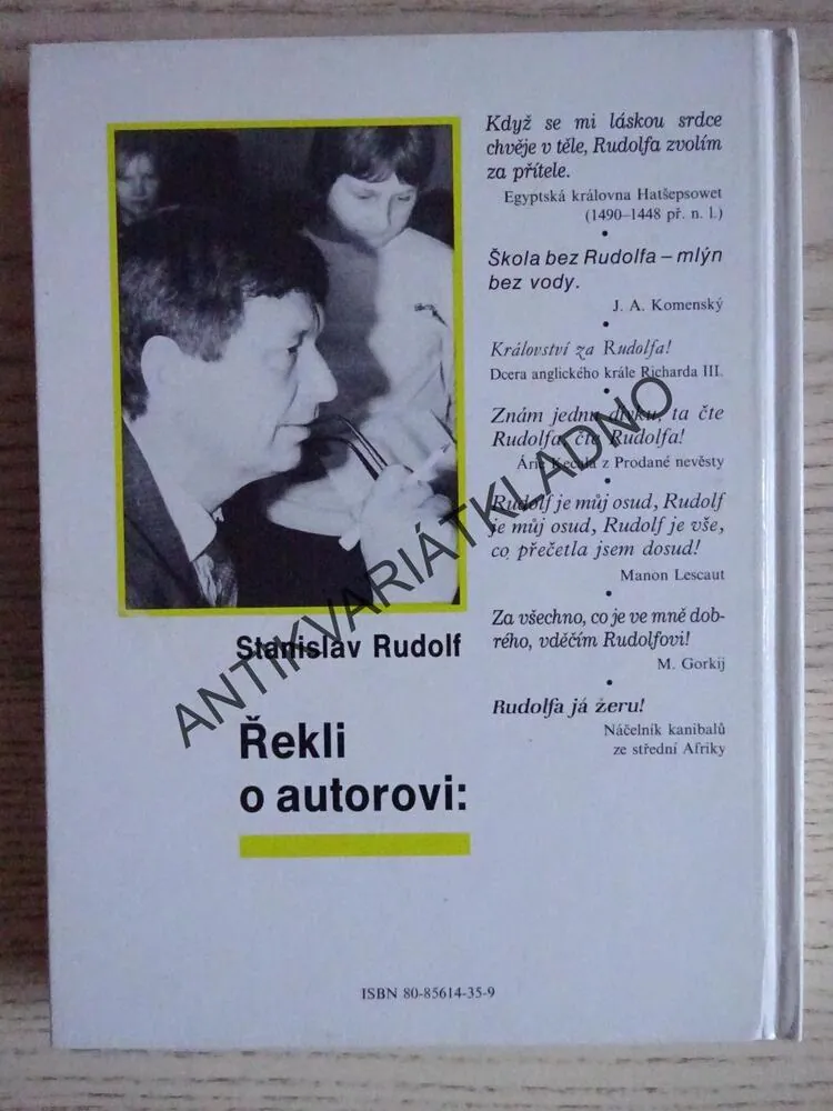 KNÍŽKA PRO ZAMILOVANÉ HOLKY, STANISLAV RUDOLF,**an