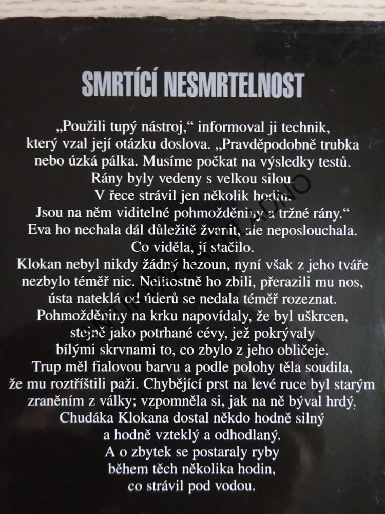 SMRTÍCÍ NESMRTELNOST, NORA ROBERTS JAKO J. D. ROBB A DALŠÍ, **an