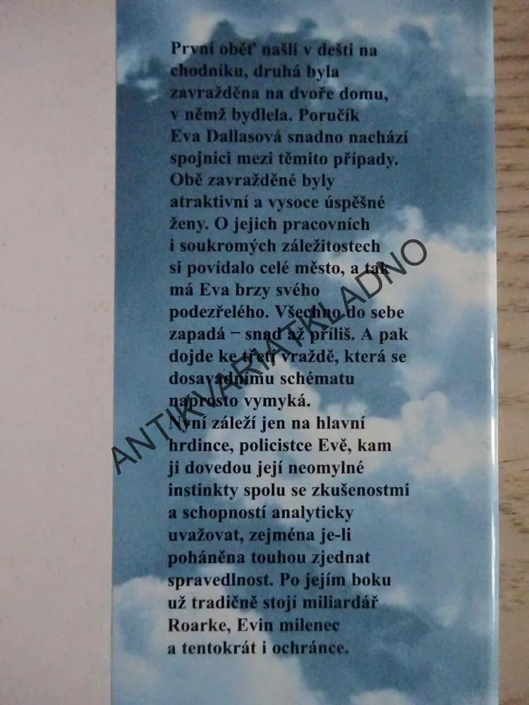 SMRTÍCÍ SLÁVA, NORA ROBERTS JAKO J. D. ROBB A DALŠÍ, **an