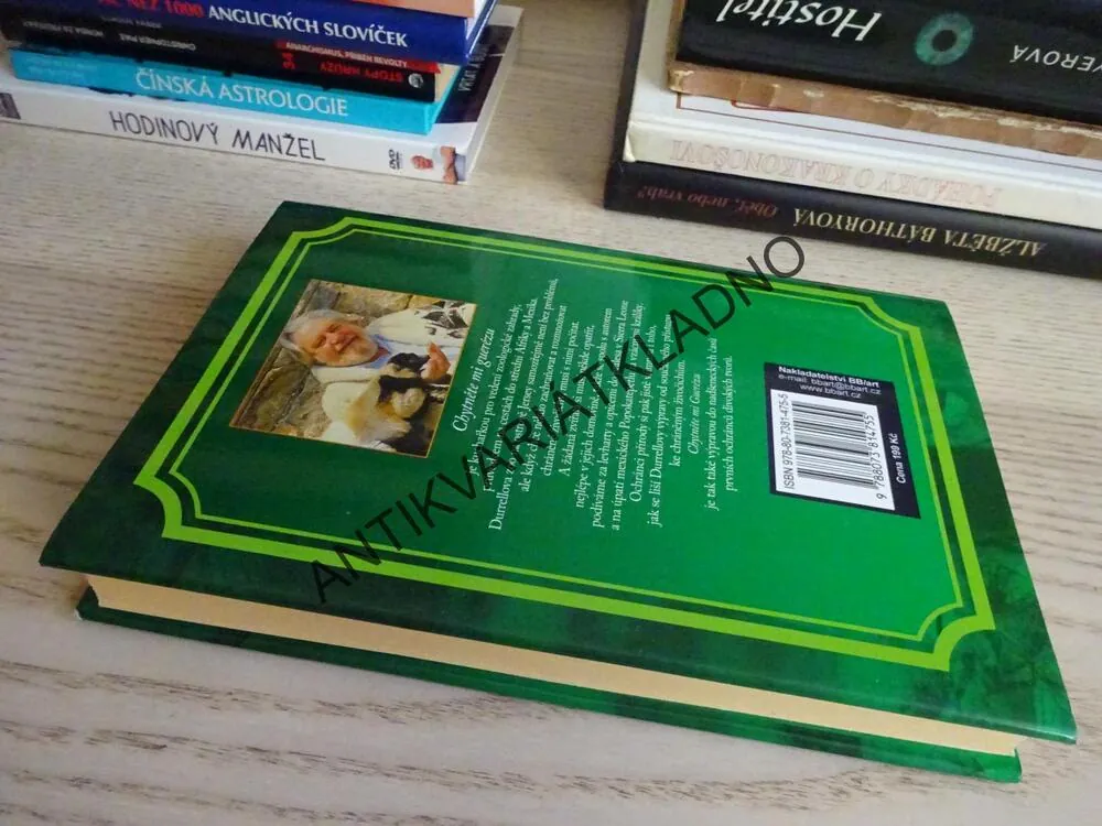 CHYTNĚTE MI GUERÉZU, GERALD DURRELL, **an