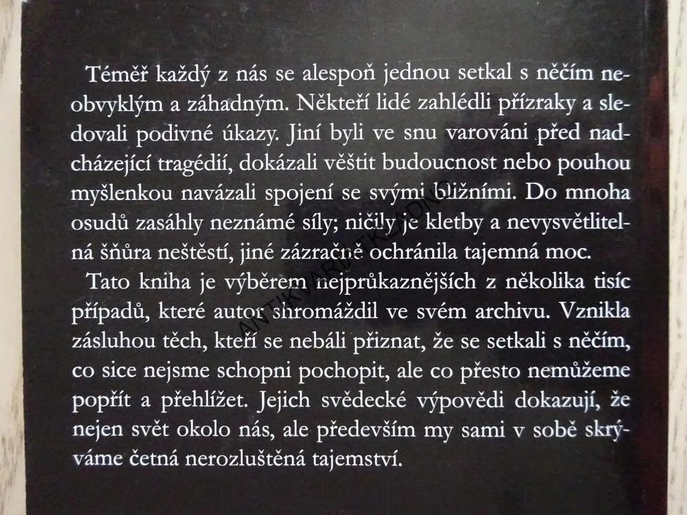 SETKÁNÍ S TAJEMNEM, ARNOŠT VAŠÍČEK, **an