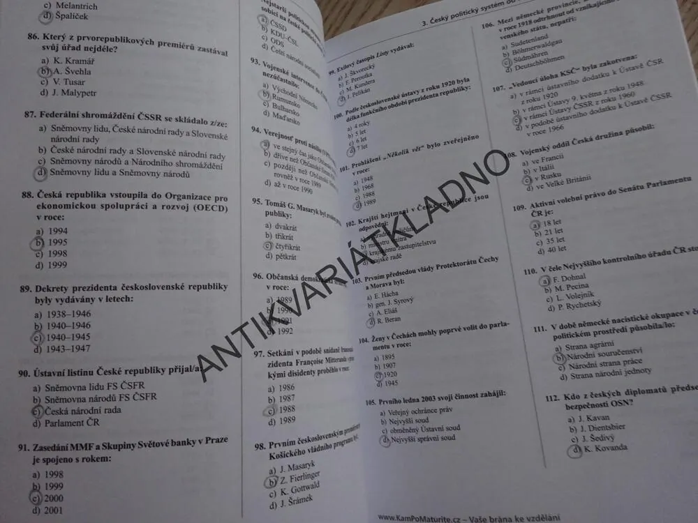 JAK SE DOSTAT NA VYSOKOU, POLITOLOGIE