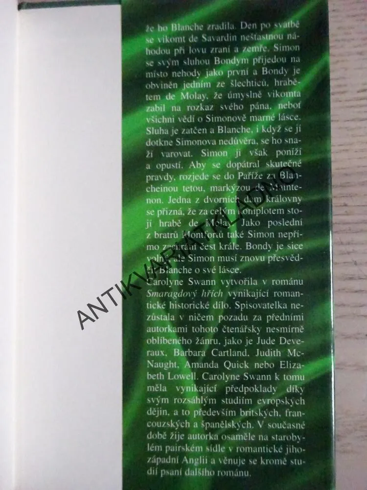 SMARAGDOVÝ HŘÍCH, CAROLYNE SWANN, **an