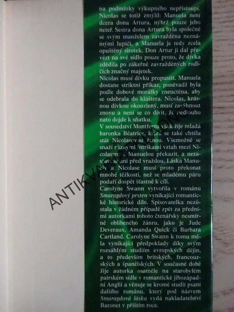 SMARAGDOVÝ PRSTEN, CAROLYNE SWANN, **an