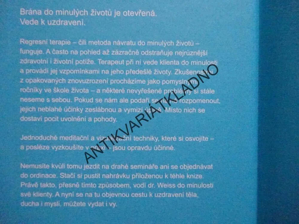 ZRCADLA ČASU, BRIAN L. WEISS, **an