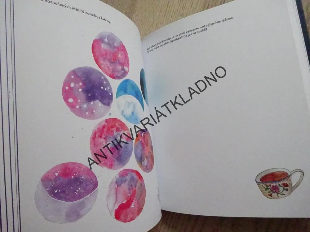 LUNÁRNÍ MAGIE, JO CAULDRICKOVÁ, **an