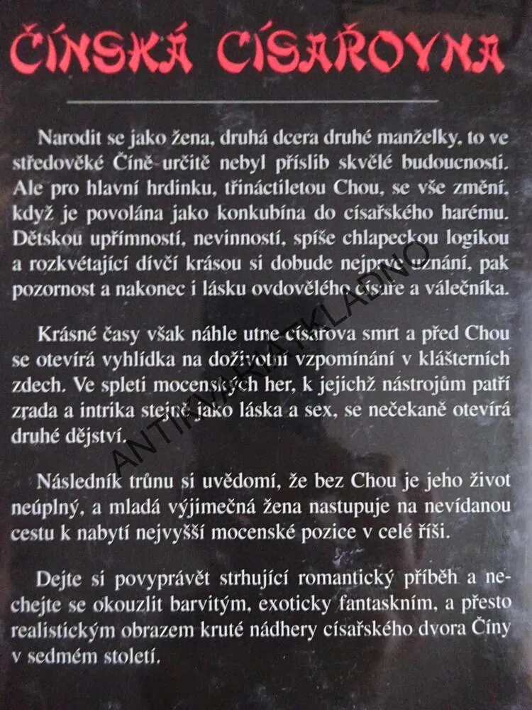 ČÍNSKÁ CÍSAŘOVNA, EVELYN MCCUNE, **an