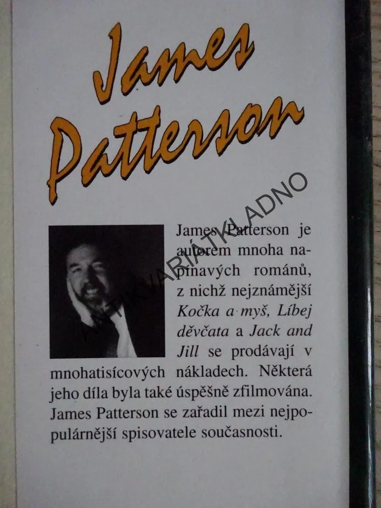 SBĚRATEL POLIBKŮ, JAMES PATTERSON, **an