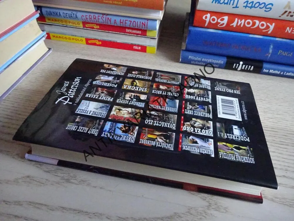 CITLIVÉ MÍSTO, JAMES PATTERSON, **an