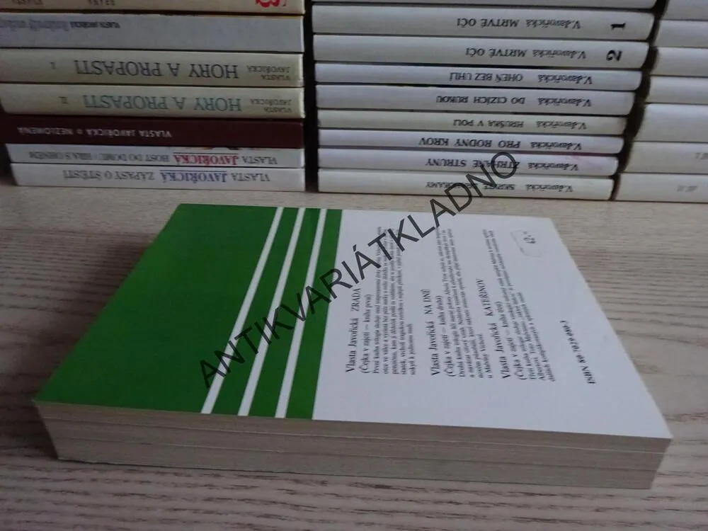 ČEJKA V ZAJETÍ, 1-3, VLASTA JAVOŘICKÁ, **an
