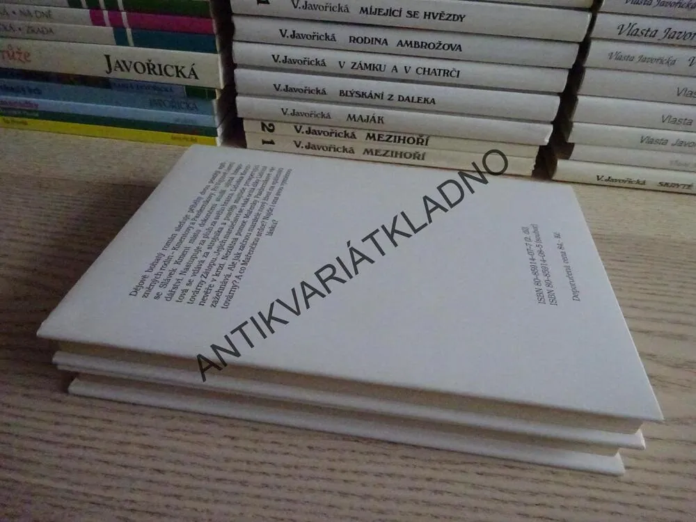 ZA PLUHEM, 1-2, VLASTA JAVOŘICKÁ, **an