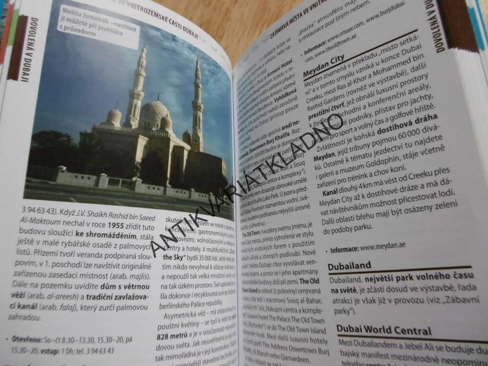 DUBAJ, PRŮVODCE NA CESTY, **an