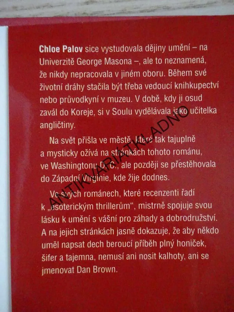 TEMPLÁŘSKÁ ŠIFRA, CHLOE PALOV, **an